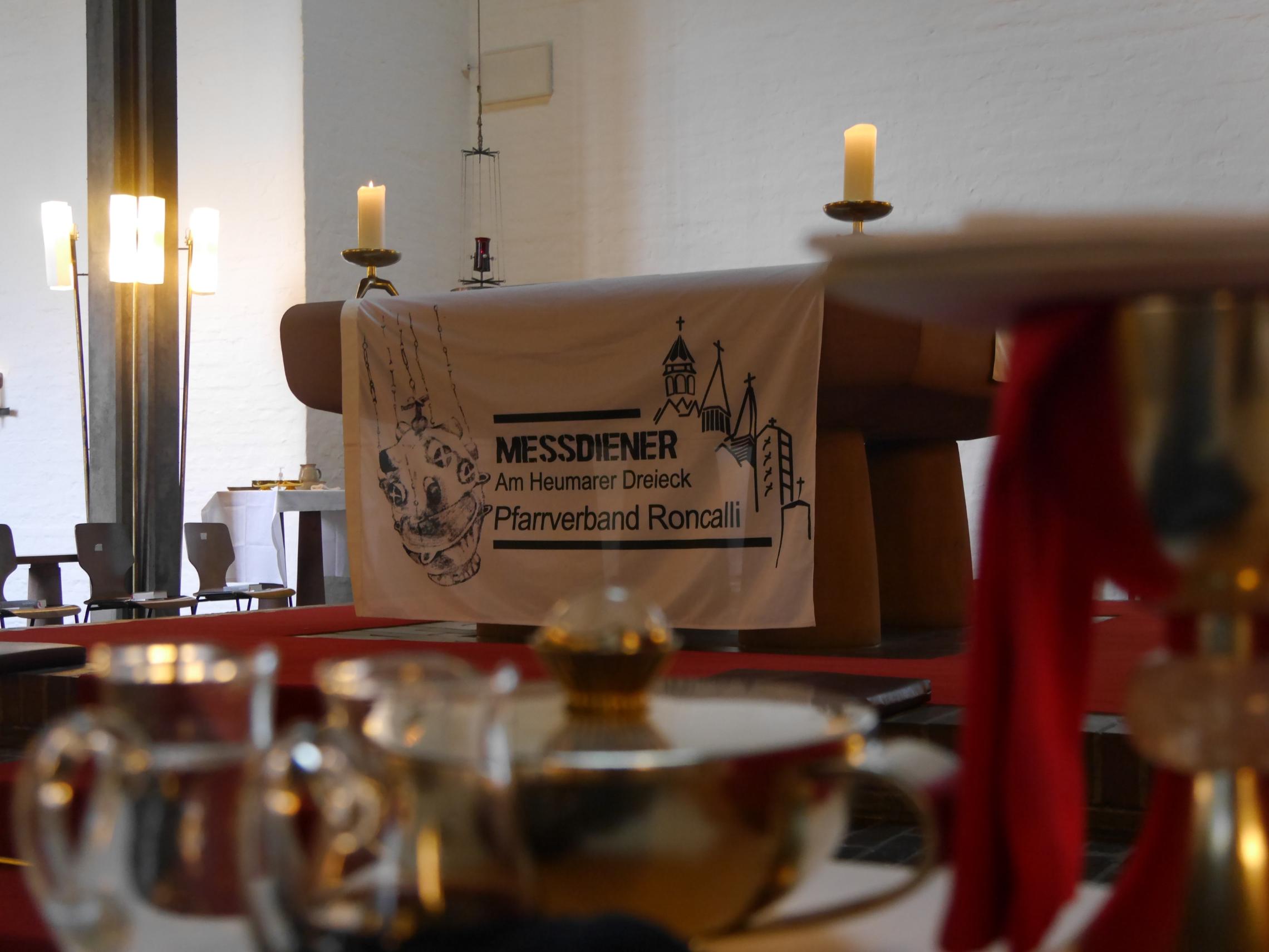 Messdiener Roncalli (c) Carolin Stecher Messdiener Roncalli